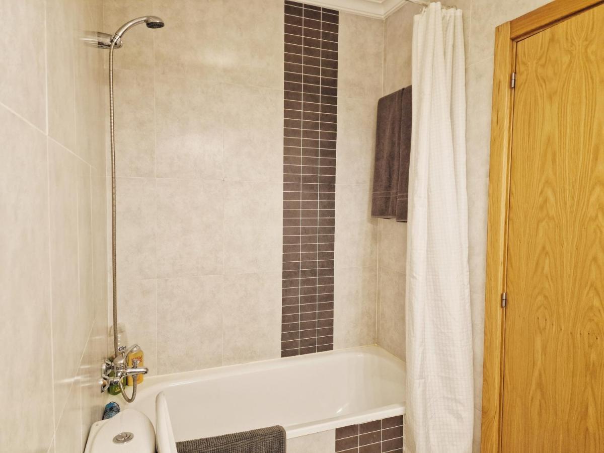 Apartment Near Parque Nacoes Lisbon